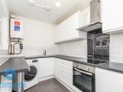 5 Bedroom Apartment House to Rent