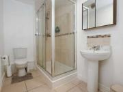 5 Bedroom Apartment London London 92693099