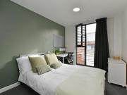 5 bedroom apartment to rent