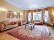 5 bedroom apartment to rent