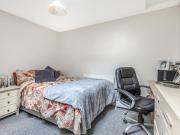 5 bedroom flat to rent