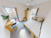 5 bedroom apartment to rent