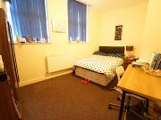 5 bedroom apartment to rent