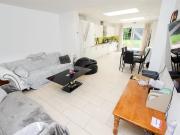 5 bedroom apartment to rent