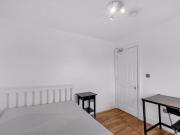 5 bedroom apartment to rent