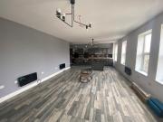 5 bedroom apartment to rent