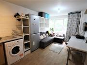 5 bedroom apartment to rent