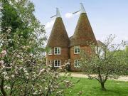 5 Bedroom Barn Conversion For Sale In Beckley