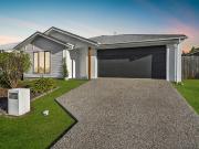 5 Bedroom Beauty In Central Springs Apply Now!