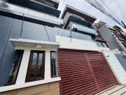 5 Bedroom Brand New Townhouse for Sale in Horseshoe...