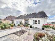 5 bedroom bungalow for sale