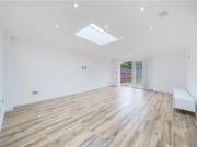 5 Bedroom Bungalow to rent