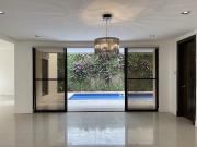 5 Bedroom CAPITOL PARK HOMES House & Lot for Sale