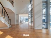 5 Bedroom Condo for Rent in Pacific Plaza Towers, Taguig...