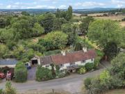 5 bedroom cottage for sale