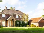 5 bedroom cottage for sale