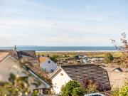 5 bedroom cottage for sale