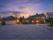 5 bedroom country house for sale