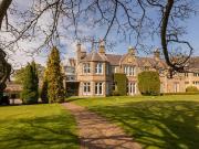 5 bedroom country house for sale