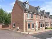 5 Bedroom Detached House