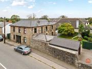 5 Bedroom Detached House