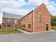 5 Bedroom Detached House