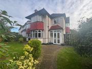 5 Bedroom Detached House