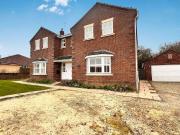 5 Bedroom Detached House