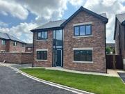 5 Bedroom Detached House