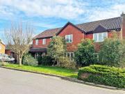 5 Bedroom Detached House