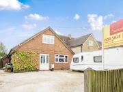 5 Bedroom Detached House