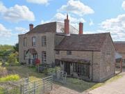 5 Bedroom Detached House