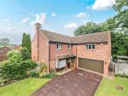 5 Bedroom Detached House