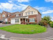 5 Bedroom Detached House