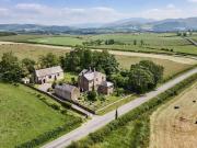 5 Bedroom Detached House