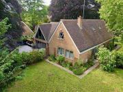 5 Bedroom Detached House