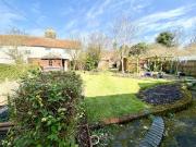 5 Bedroom Detached House