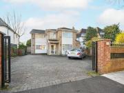 5 Bedroom Detached House
