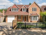 5 Bedroom Detached House