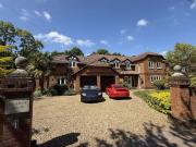5 Bedroom Detached House