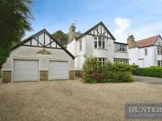 5 Bedroom Detached House