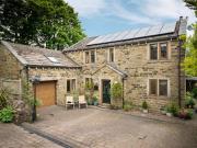 5 Bedroom Detached House