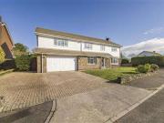 5 Bedroom Detached House
