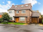 5 Bedroom Detached House