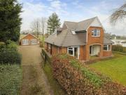 5 Bedroom Detached House
