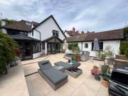 5 Bedroom Detached House
