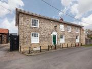 5 Bedroom Detached House