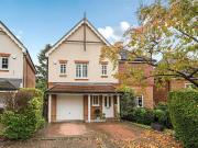 5 Bedroom Detached House