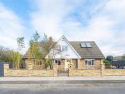 5 Bedroom Detached House