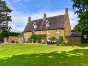 5 Bedroom Detached House